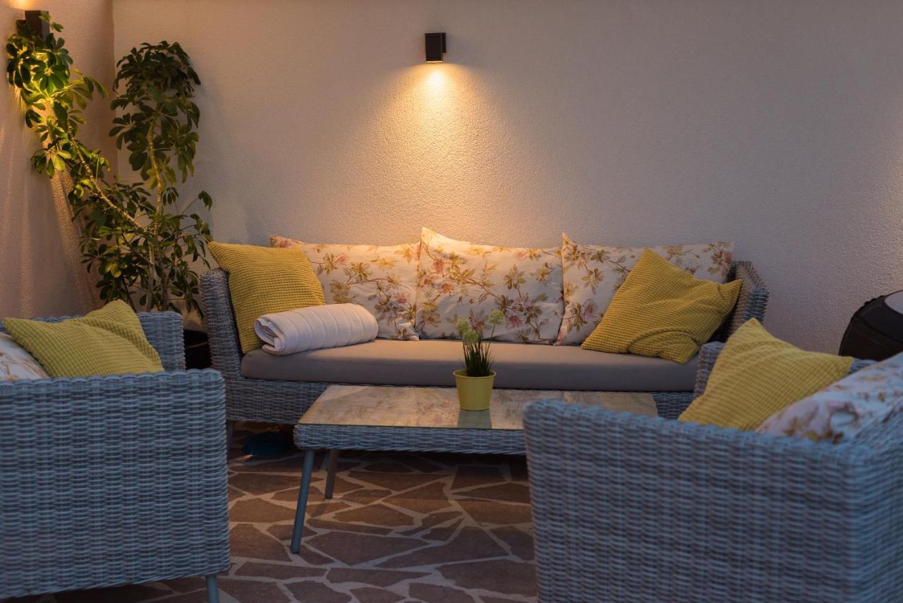 Apartmani Julija 沃迪切 外观 照片