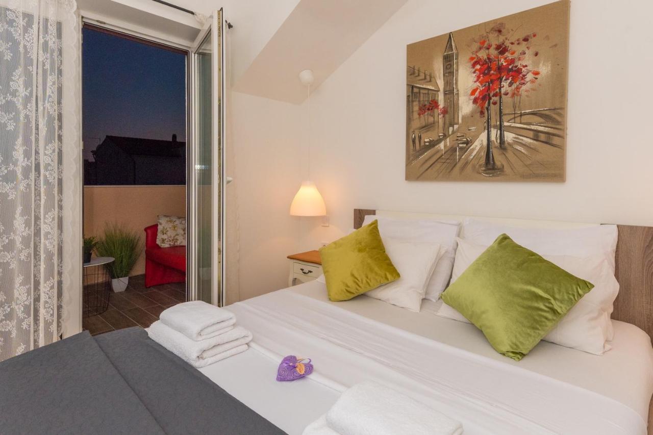 Apartmani Julija 沃迪切 外观 照片
