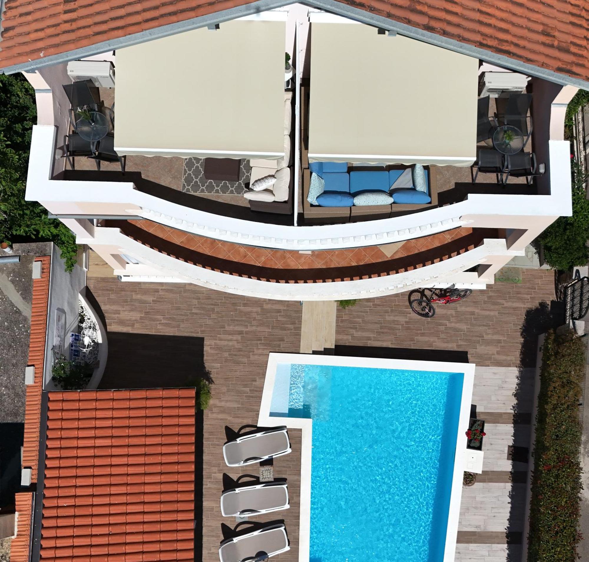 Apartmani Julija 沃迪切 外观 照片