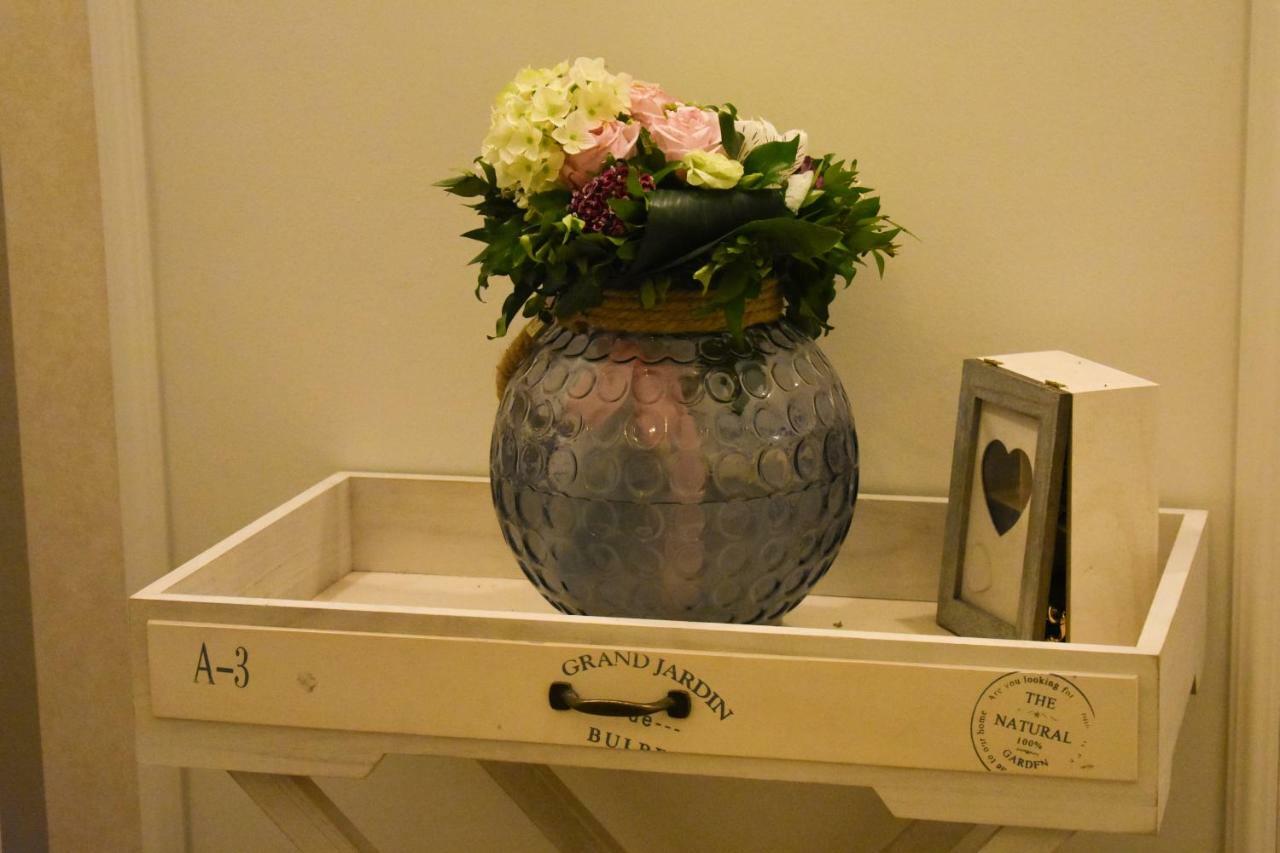Apartmani Julija 沃迪切 外观 照片